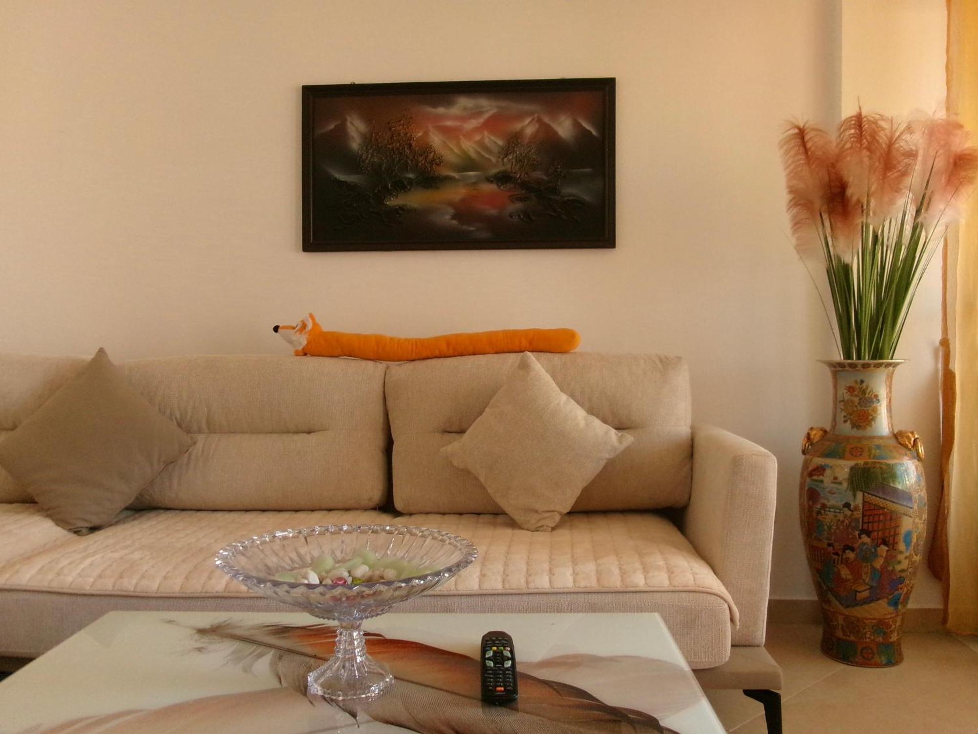 Vollga Square Apartment *